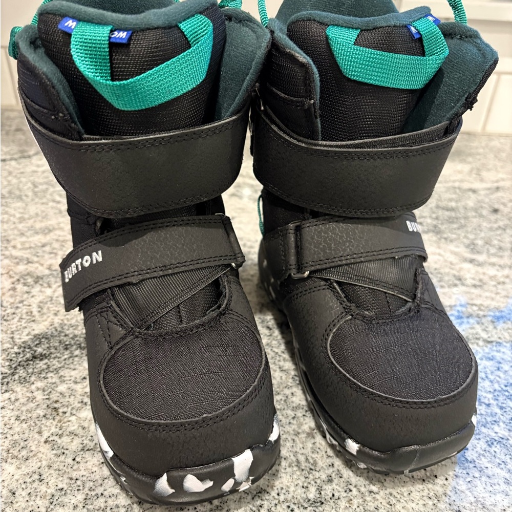 Burton Kids Black and Teal Snowboarding Boots